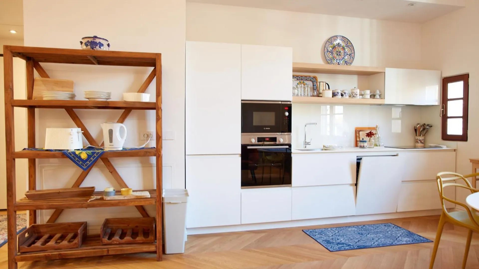 Servi Elegant Apartment With Terrace Florence Italy