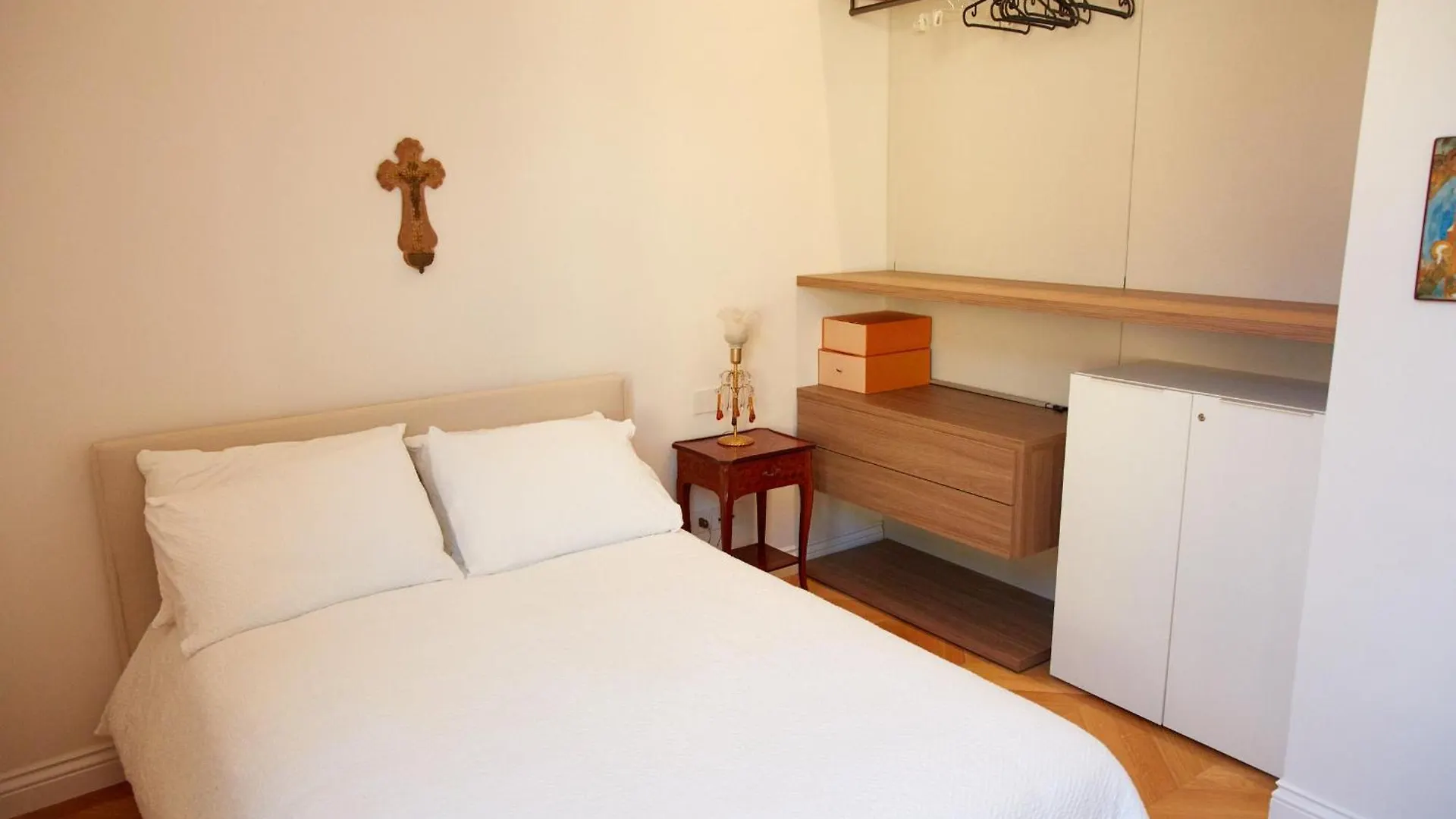 Servi Elegant Apartment With Terrace Florence 0*,