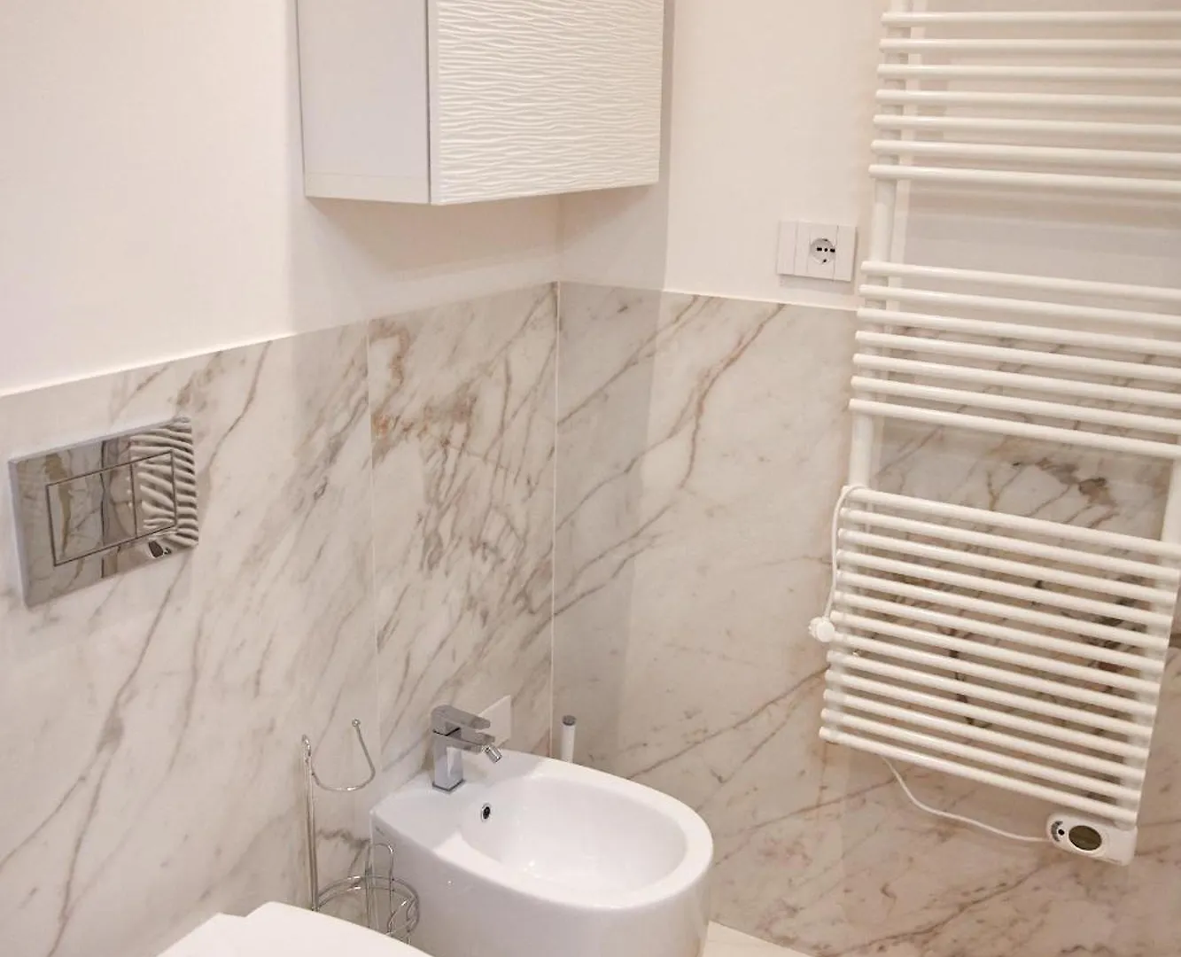 Servi Elegant Apartment With Terrace Florence